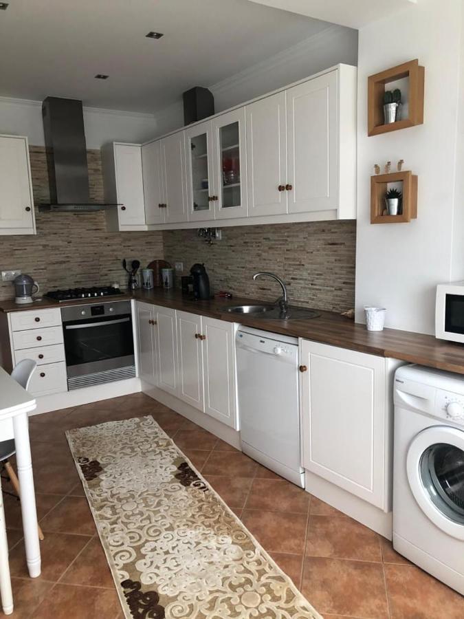 Bela House Apartment Nazare Bagian luar foto